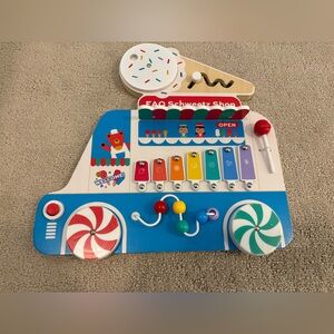 FAO Schwarz Activity Board